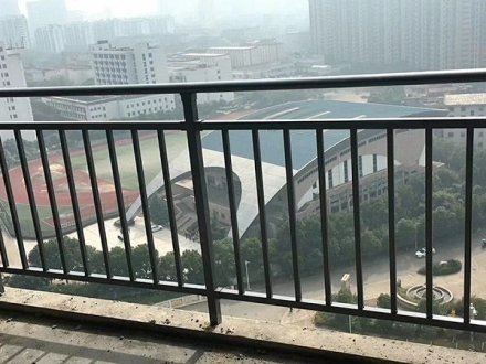 更換陽臺(tái)護(hù)欄,選購新護(hù)欄需要注意哪些問題？